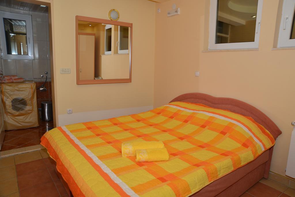 Rooms And Apartaments De Niro Trpejca Quarto foto